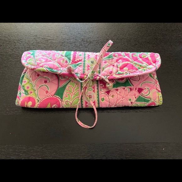 Vera Bradley Makeup Brush Carrier - Picture 1 of 3